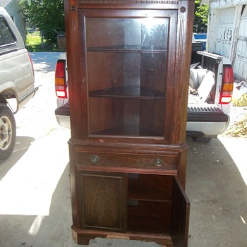 Corner cabinet - Furniture
