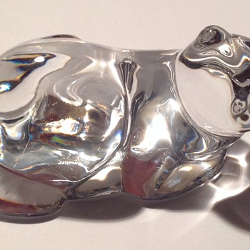 Villeroy & Boch cat paperweight - Art Glass
