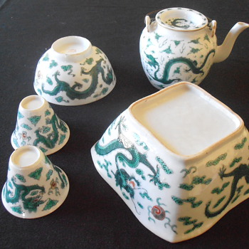 Mix of chinese antique pottery (1)