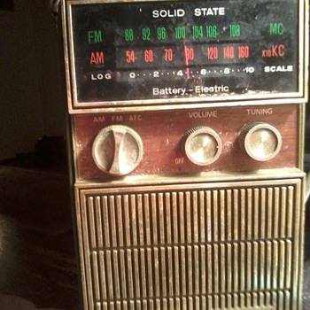 my grandpa owned this radio and wen he passed it was left to me