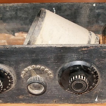 Vintage One Tube Radio Kit