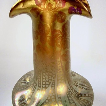 found on disc...Loetz Etched Art Glass Vase  (old photos from 2003 found) - Art Glass