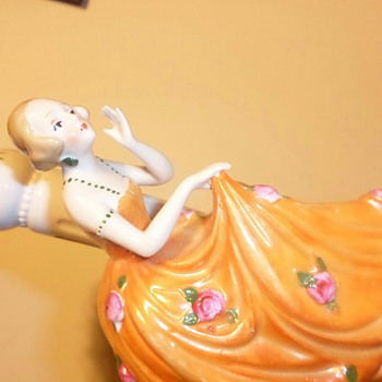 little orange dress - Lamps