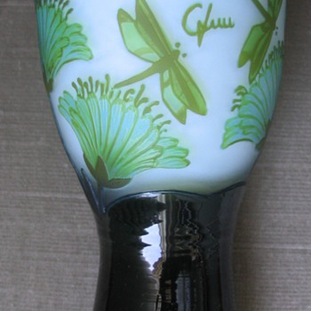 Cameo vase  - Art Glass