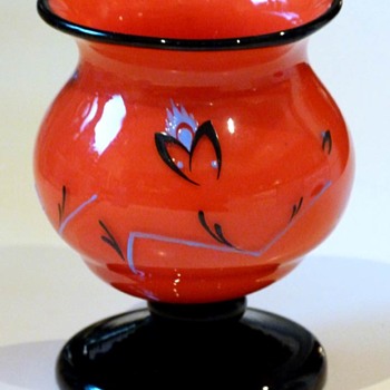 Red Lötz tango vase with enamel decor - Art Glass