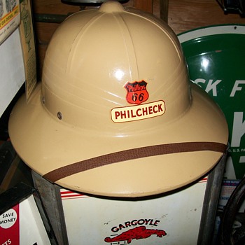 Phillips 66 Pith helmet - Petroliana