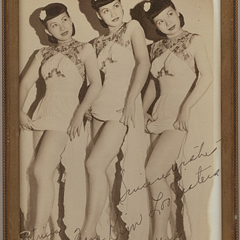 Kim Loo Sisters photograph - Music