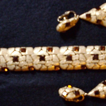 Vintage Demi Sets. - Costume Jewelry