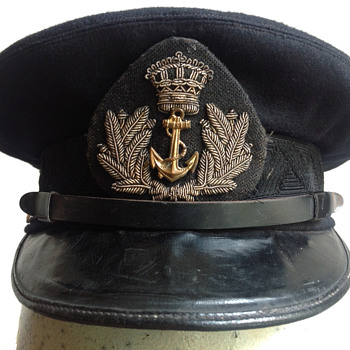 Dutch Navy Officer's Hat - Military and Wartime