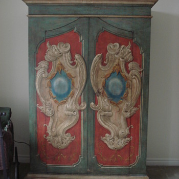 Decorative cabinet - Furniture