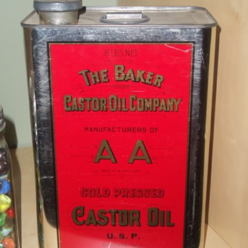 LARGE VTG BAKER CASTOR OIL CO TIN CAN  - Petroliana