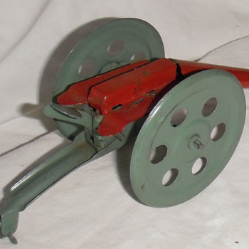 Canon toy
