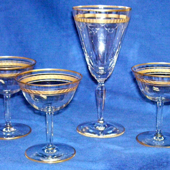 Crystal goblet and champagne Glasses - gold rimmed - Glassware