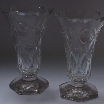 A pair of 18th Century Jelly Glasses - Art Glass