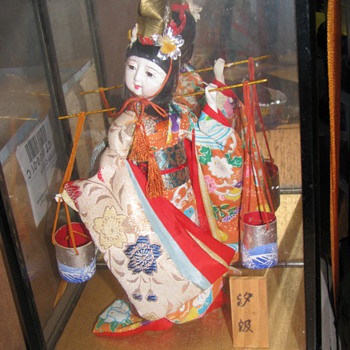 Two Antique Japanese Giesha Dolls in Original Display Cases - Dolls