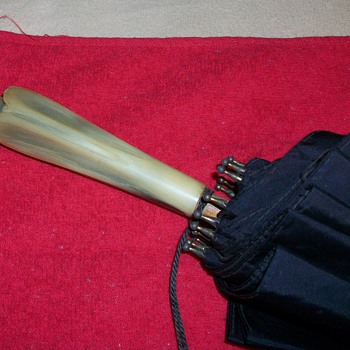 unknown parasol / umbrella - Accessories