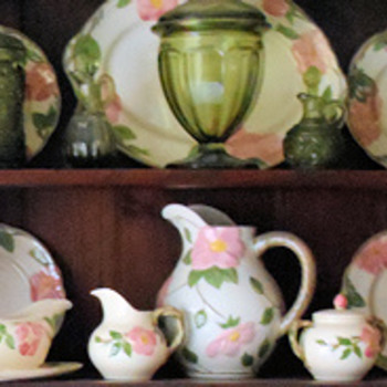 My Vintage Dinnerware & Glassware