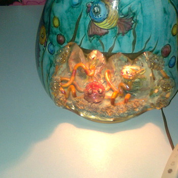 ANIMATED TABLE LAMP