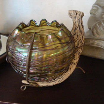 Looking for more info on this rose bowl