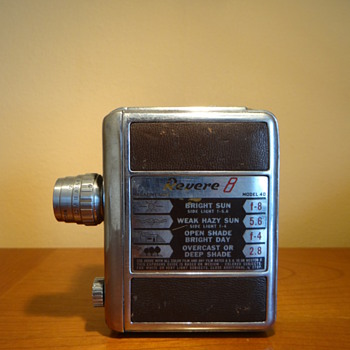 REVERE  8 MODEL 40 - USA  - Cameras