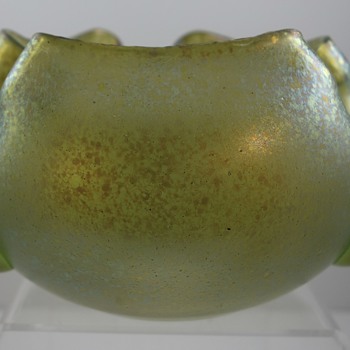 Loetz Creta Cisele mit Tropfen, Prod Nr. II-2055, ca 1905 for Pauly & Cie, Venice - Art Glass