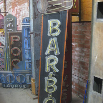 Vintage 1970's BAR B.Q. Antique Neon Sign - Tall barbecue - Signs