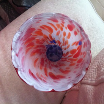 time for a bright bit of spatter... - Art Glass
