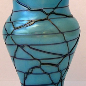 Robin's Egg Blue Veined Pallme-Konig Vase c.1900 - Art Glass