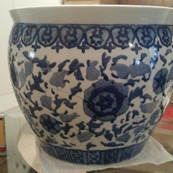 Kangxi period Blue and White underglazed Fish bowl planter - Asian