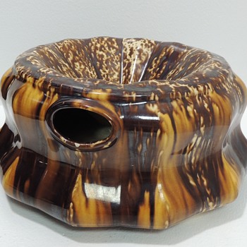 Rockingham/Flint Enamel Cuspidor - FENTON POTTERY, BENNINGTON VERMONT - 1849-1858 - Pottery