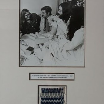 John Lennon's bedspread... - Music