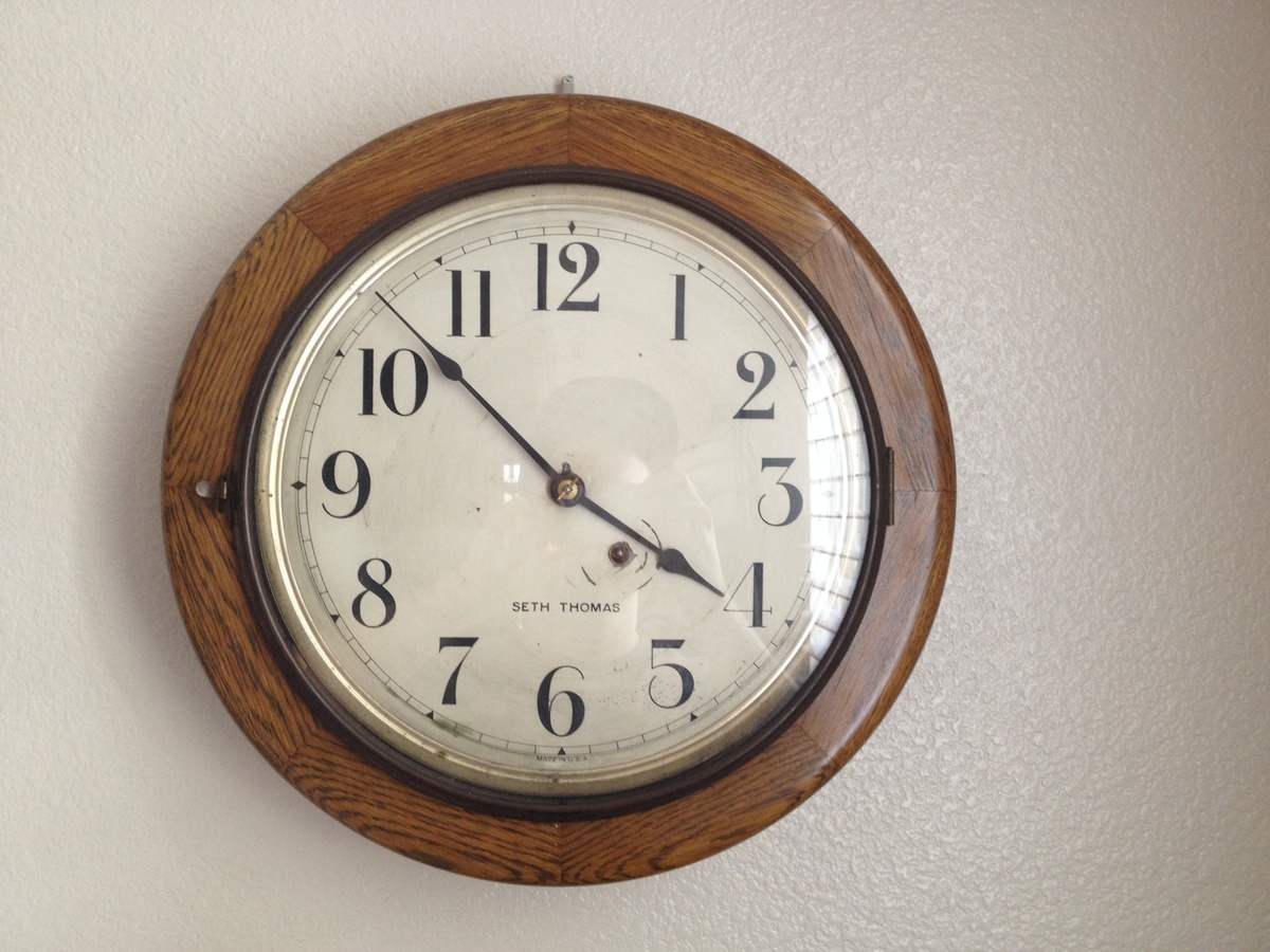 Seth Thomas Wall Mount Wind Up Schoolhouse Clock Collectors Weekly