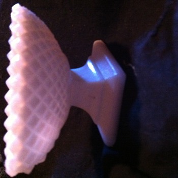 Milk glass but what is it?