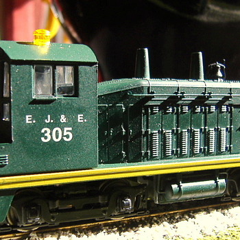 EJ&E #305 SW7 HO scale - Model Trains