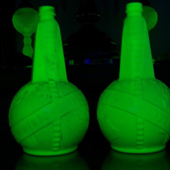 1939 Worlds Fair Vinegar Bottles ( Custard Glass )