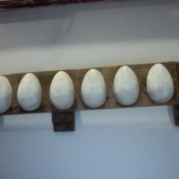 Tag said Antique Candy form- love it but want to know what it is