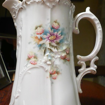 Please help identify age and maker of Porcelain Chocolate pot set