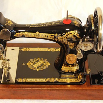 Singer 1932 28K Handcrank - Sewing
