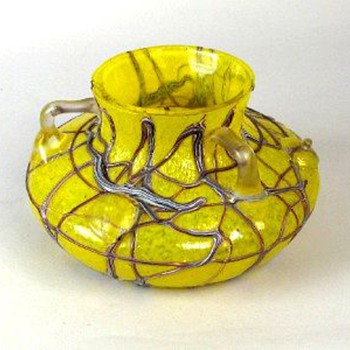 PALLME KONIG HANDLED VASE WITH PRUNTS - Art Glass