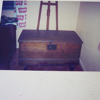 Antique dutch/belgie trunk - Furniture