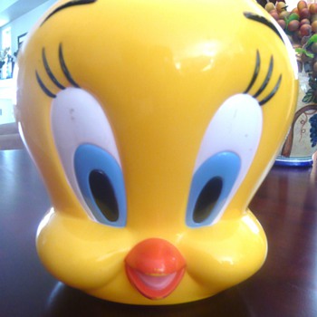 Talking Tweety Bird Cookie Jar - Kitchen