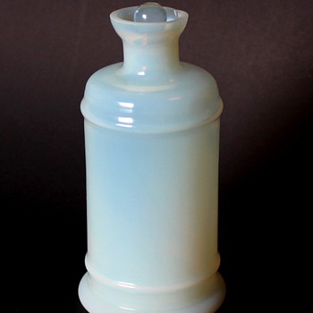 Help with Milk Glass Bottle- please
