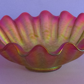 Bohemian Ruffled Bowl, Rindskopf? - Art Glass