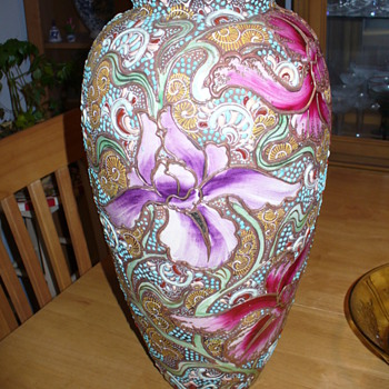 grandma's vase  -  - Art Pottery