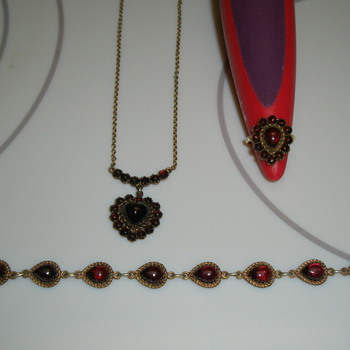 1930's/40's Garnet Jewelry - Fine Jewelry
