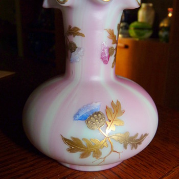 Harrach thistle vase - Art Glass