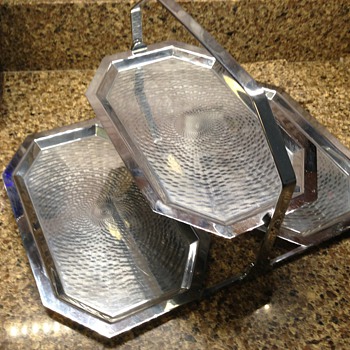Chase 3 tier folding tray - Art Deco