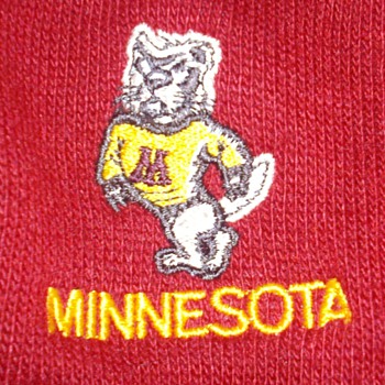 Vintage 1950's UofM Golden Gophers sweater. Like new!