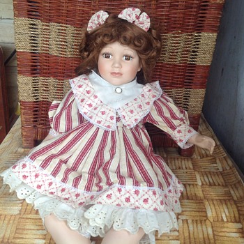pretty doll - Dolls