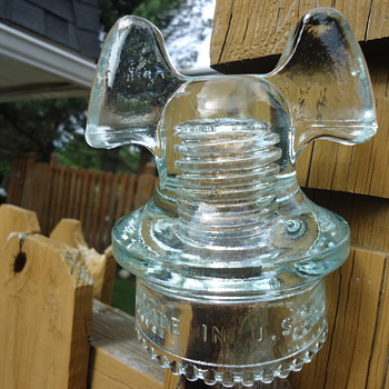 two more of my Insulators,these two have thier mounting post with them.